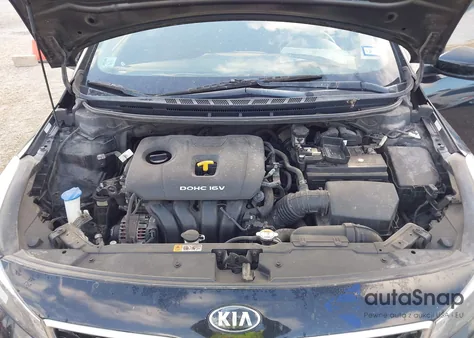 2017 Kia Forte Lx z USA, uszkodzony, nr VIN 3KPFK4A79HE158573